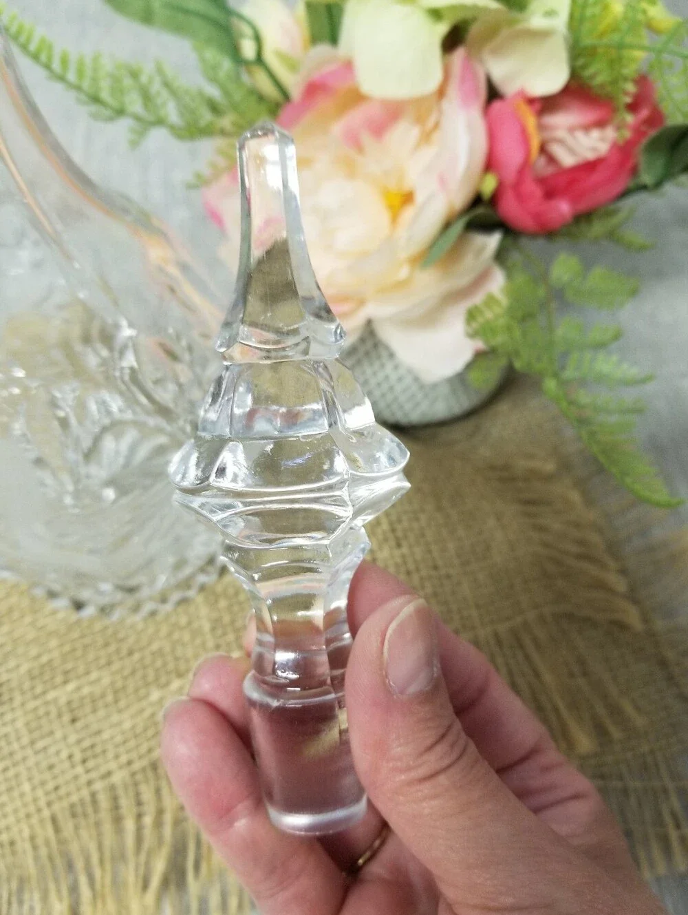 Vintage D' Adriana Las Aves Crystal Decanter